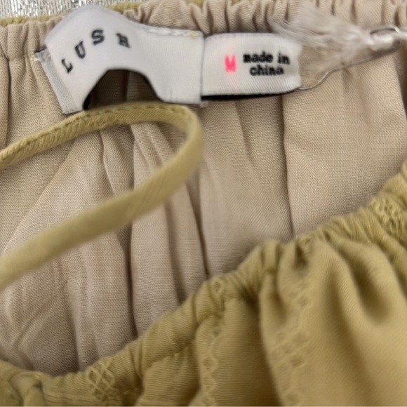 Lush Puff Sleeve Front Tie Mini Dress Medium NWT - Picture 10 of 14